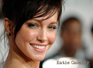 katie_cassidy_hd_wallpaper_300